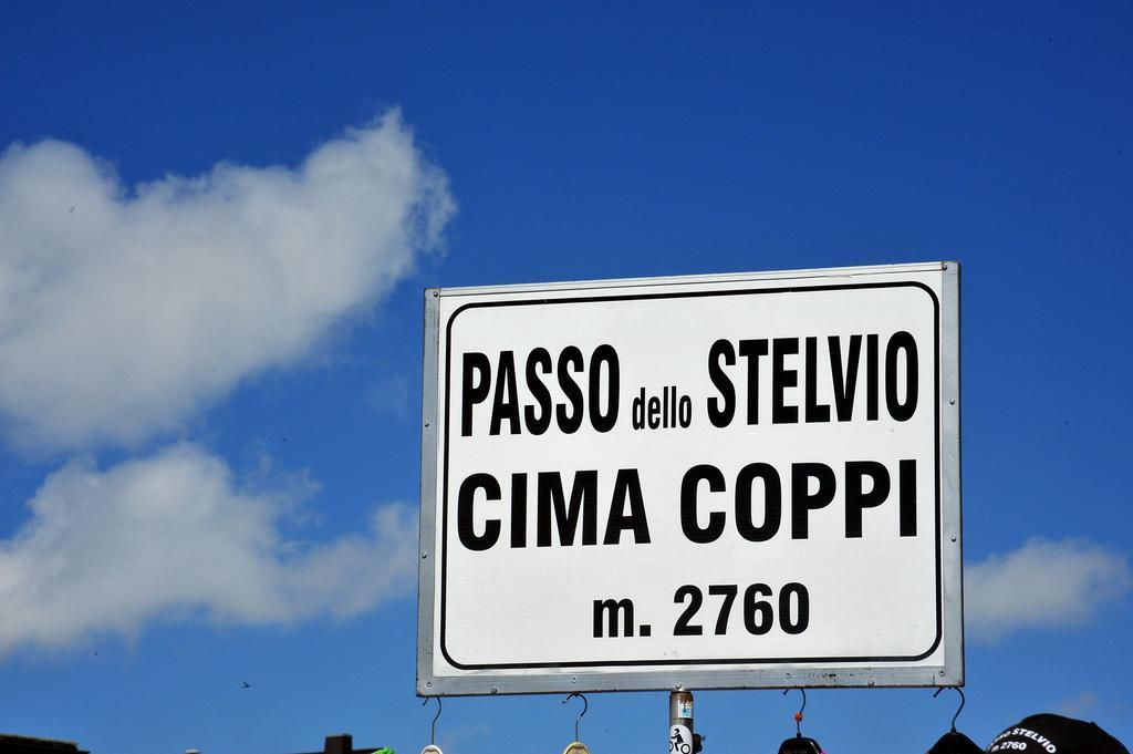 Hotel Passo dello Stelvio Esterno foto